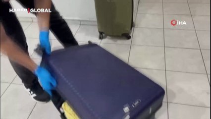 Bavulundan tam 5 bin 642 adet hap çıktı: "Yıllık içeceğim" dedi