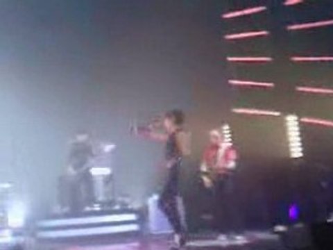 Superbus 27/11/07 Elispace Beauvais