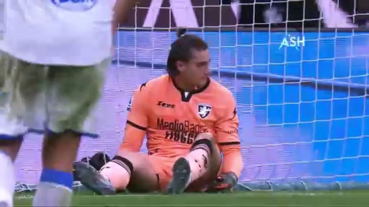 1_in_a_Trillion_Football_Moments
