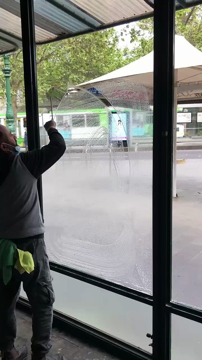 Commercial Window Cleaning in Melbourne | Nationwide Commercial Cleaning
