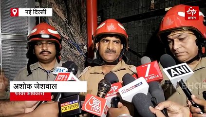 दिल्ली के आनंद विहार में हॉस्पिटल में लगी भीषण आग, एक की मौत; रेस्क्यू जारी