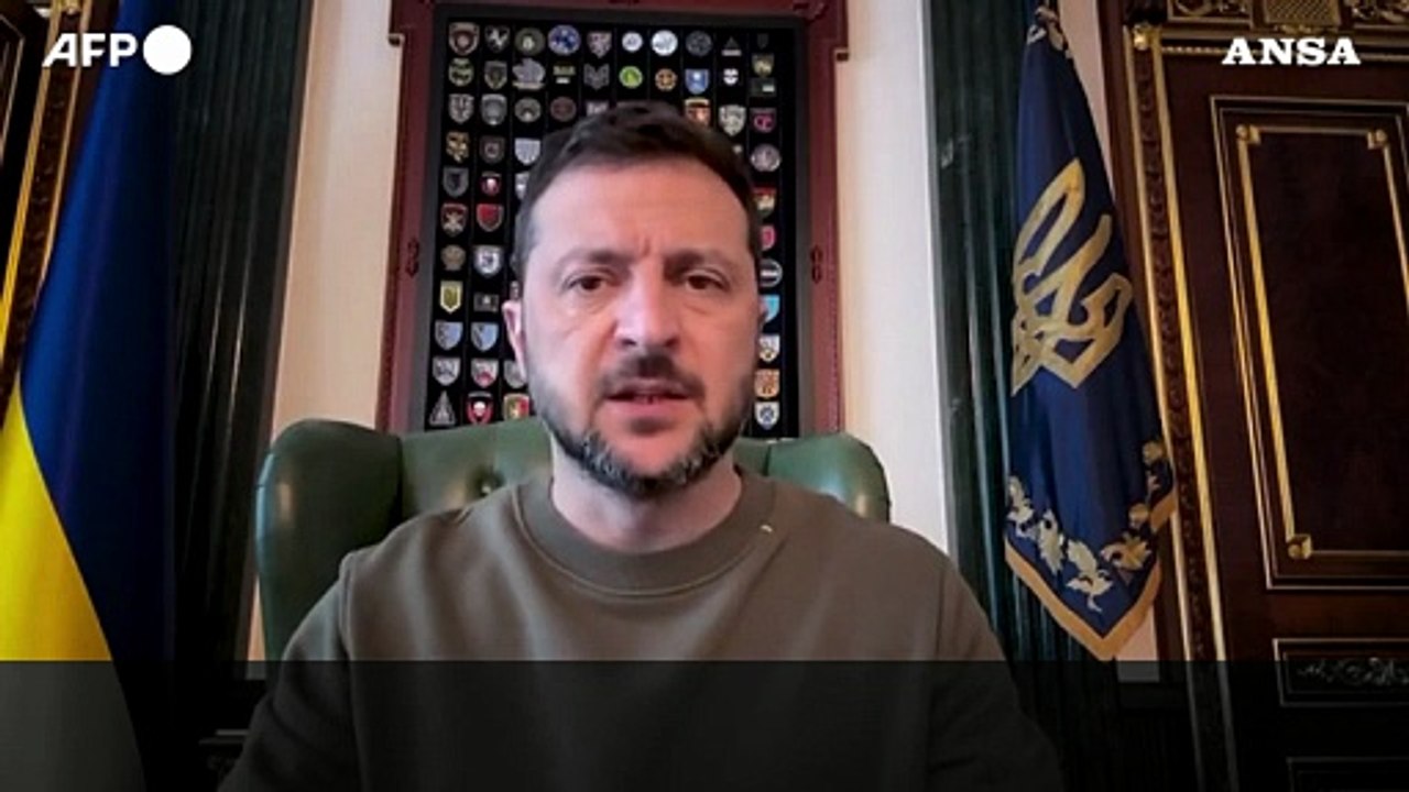 Zelensky, "ogni decisione senza Kiev non porter...