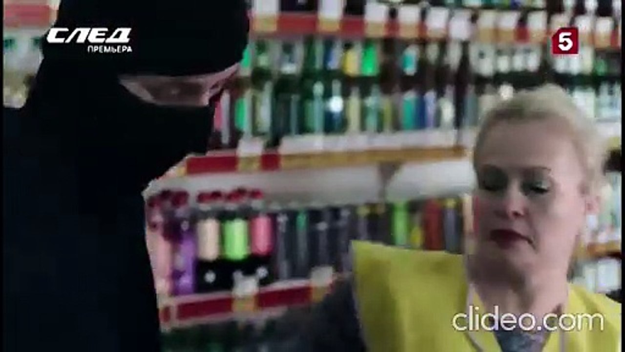 russian gloved robber
