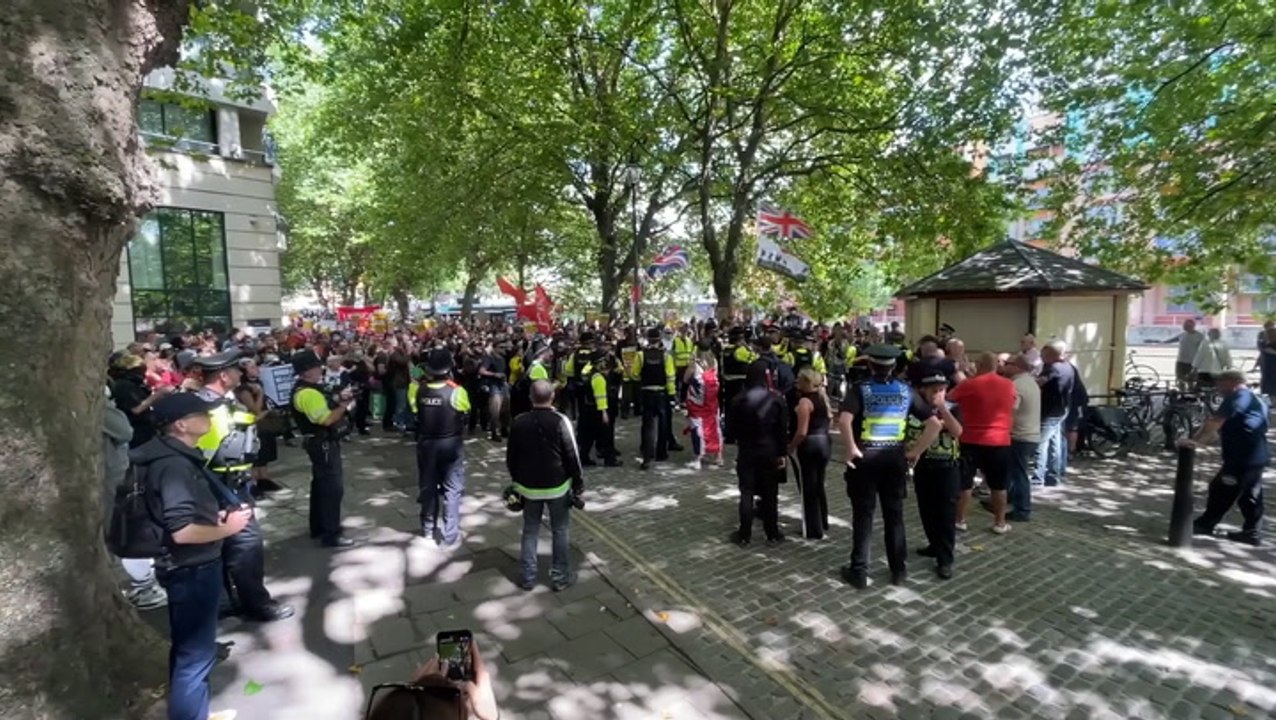 Watch: Anti-migrant and anti-racism protests held in Bristol