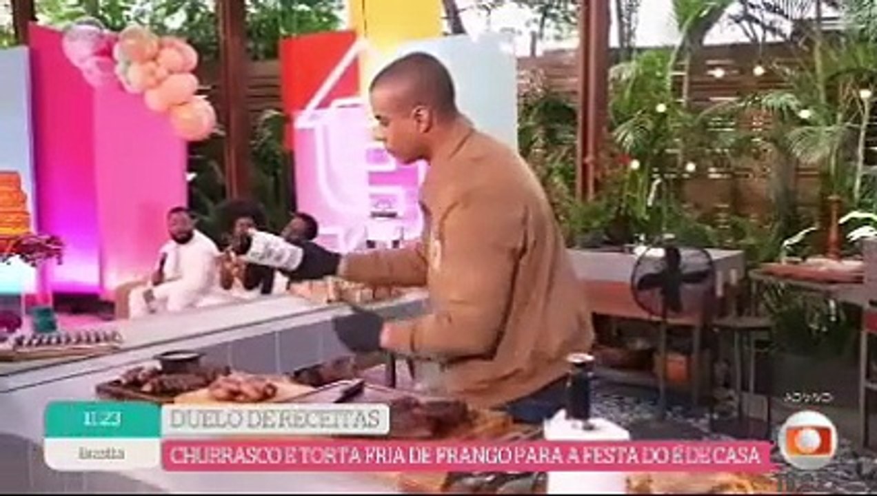 TORTA FRIA DE FRANGO E PICANHA ASSADA