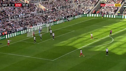 Le but de Julian Alvarez face à Newcastle - Foot - Matches amicaux