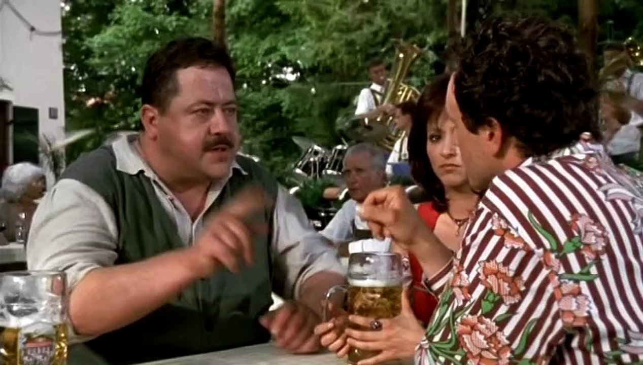 Die Rosenheim-Cops S02E09-Der Rivale im Kofferraum