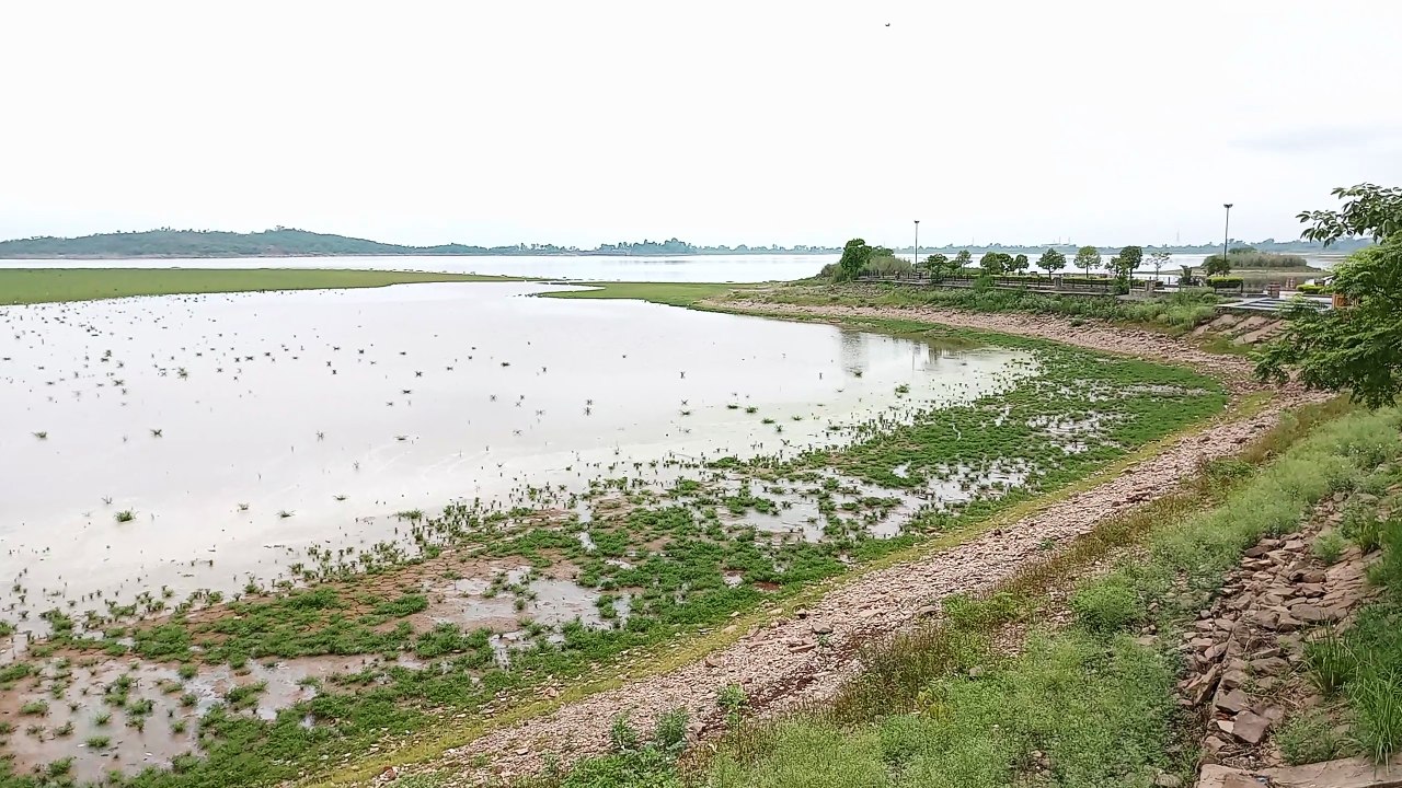 Empty Dam