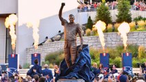 Tom Brady, el jugador más legendario en la historia del fútbol americano, ya tiene su estatua
