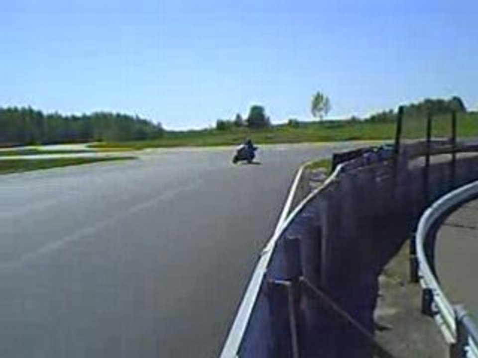 CLIP0039