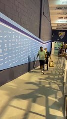 Isco abandona el estadio con muletas