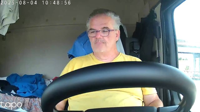 Quindici minuti prima dell'incidente, l'autista del camion che il 4 agosto ha travolto l'ambulanza della Misericordia di Terranuova Bracciolin