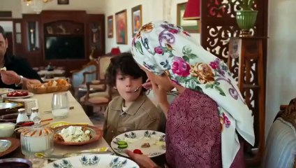 مسلسل المدينة البعيدة الحلقة 19 مترجمة الجزء الأول