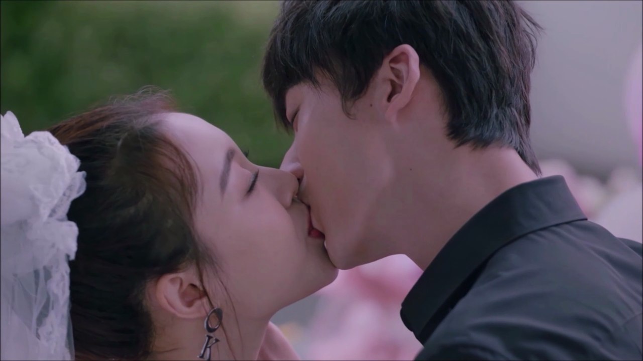 Kiss Love Drama - Pop star Lyrics