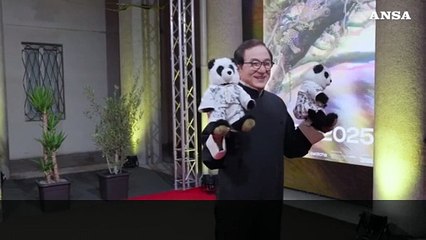 Jackie Chan: "Anche se ho 71 anni posso ancora combattere"