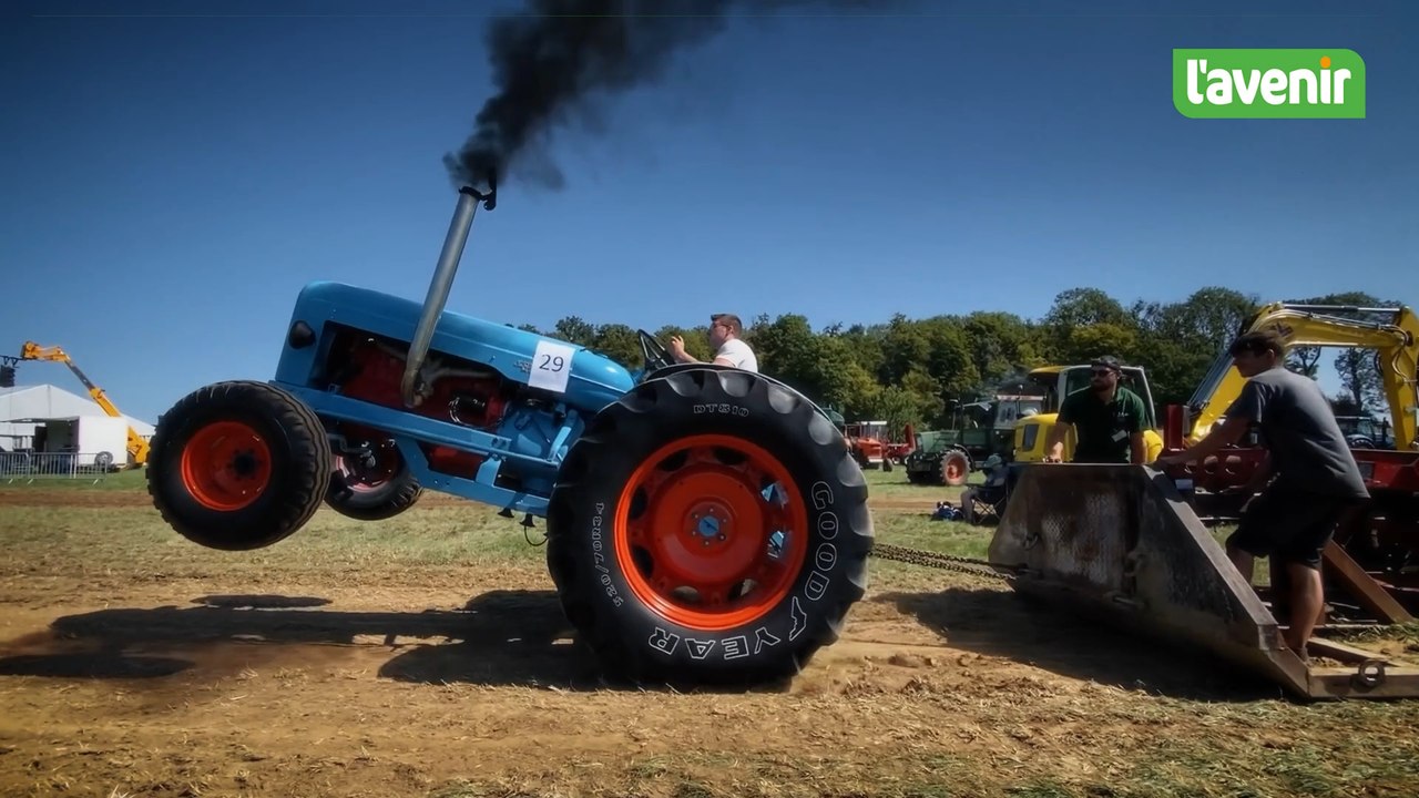 Le concours de traction a captivé les passionnés de tracteurs agricoles à Barnich