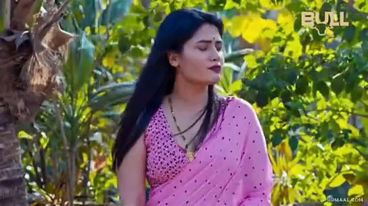 Dubai-Bhauji-(2024)-Hindi-Season-01-Episodes-1-TO-2-WEB-Series--480p