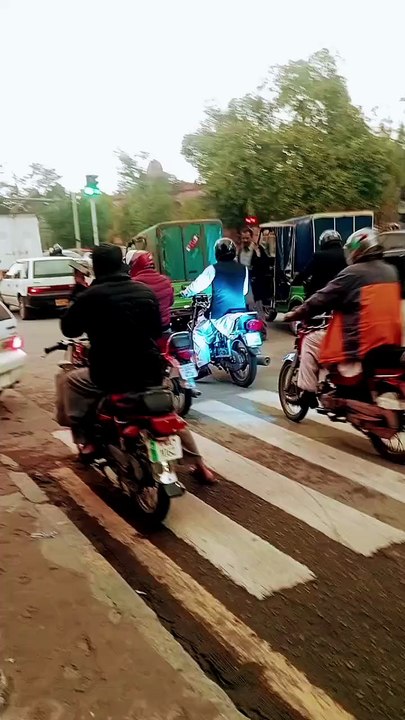 lahore#lahore #travel #dailyvlog #beautifullweather #romantic #shortsfeed #shorts #viralshorts #love