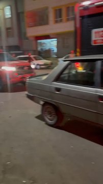 Şanlıurfa’nın Haliliye ilçesinde elektrik panosunda meydana gelen patlama, mahallede korku ve paniğe neden oldu. Olayda 1 kişi yaralandı.