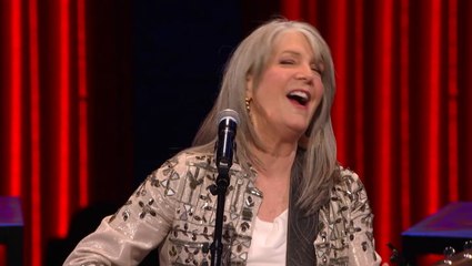 Kathy Mattea performs 'Eighteen Wheels' at the Grand Ole Opry