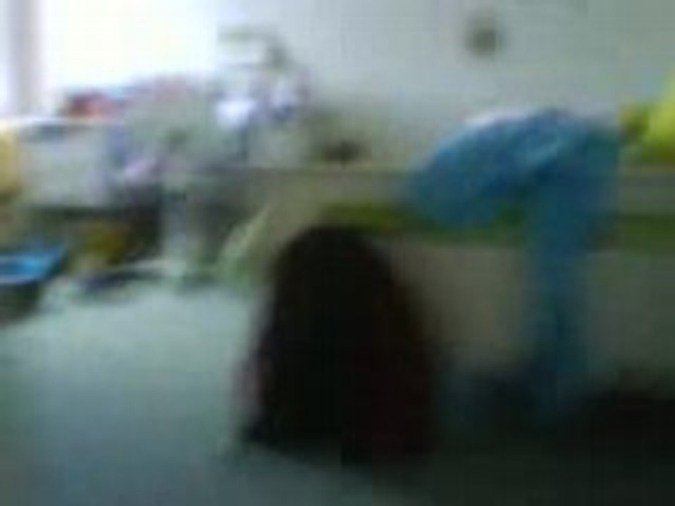 MOV01560