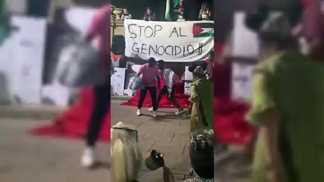 Sassari, in piazza d'Italia la grande manifestazione per dire stop al genocidio del popolo palestinese