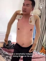 This armless man is not what I expected! 🥺