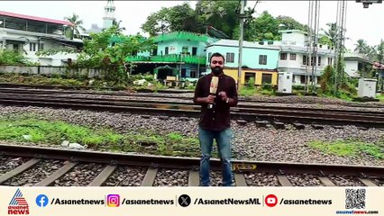 ട്രെയിന്‍ യാത്രക്കാരെ ആക്രമിച്ച് ഫോണ്‍ തട്ടിയെടുക്കുന്ന സംഘം പിടിയില്‍