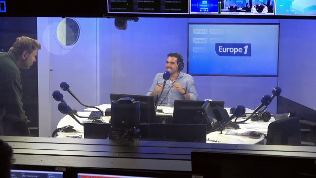 Anthenea, la villa flottante du port de Perros-Guirec et «Les chats, et 14 histoires mystérieuses, diaboliques, cruelles» de Bernard Minier