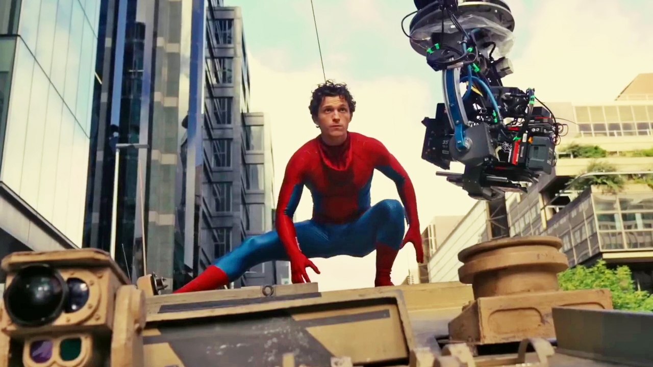 Spider-Man: Brad New Day - Featurette Day One on Set (English) HD