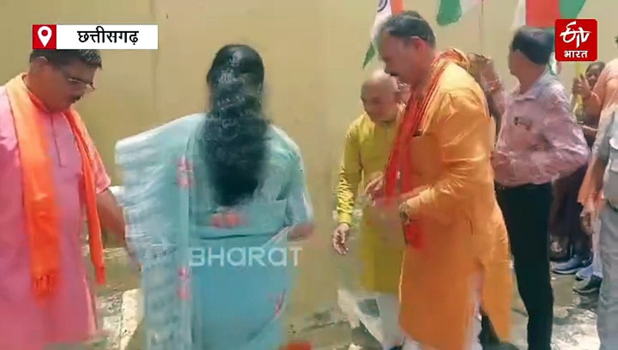 मनेंद्रगढ़ में तिरंगा यात्रा, मंत्री श्याम बिहारी जायसवाल ने कहा- सभी के लिए स्वाभिमान का प्रतीक