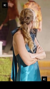 Good with Her Hands Full HD