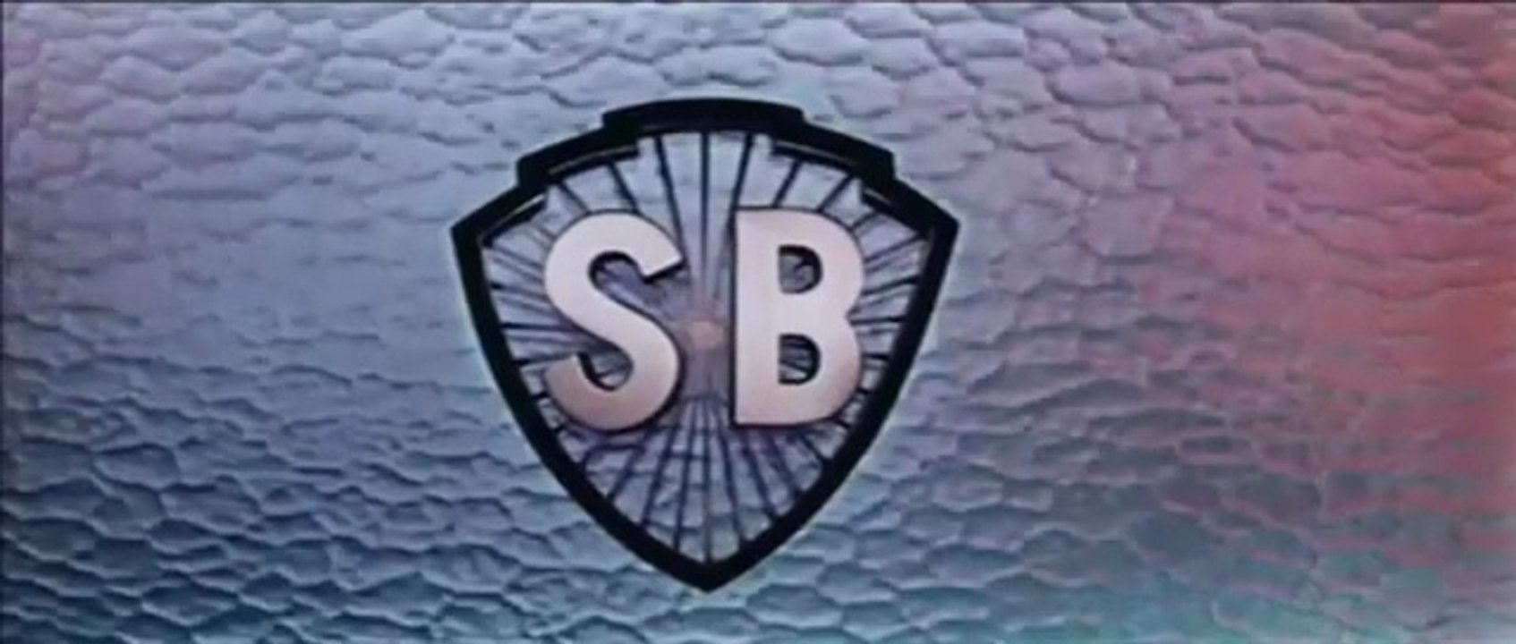 Hurra, die Knochenbrecher sind da! Trailer OmeU