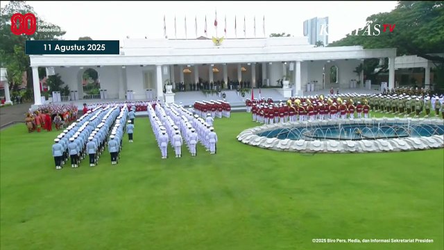 Momen Prabowo Pegang Kursi Presiden Peru Dina Boluarte saat Hendak Duduk Isi Buku Tamu Kenegaraan