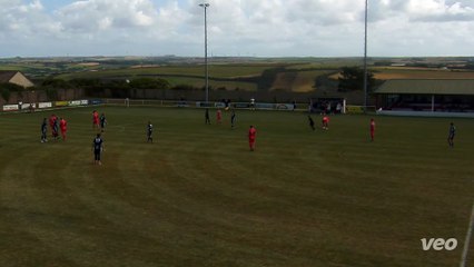 Cam Turner's long-range free-kick gave Newquay a 2-0 lead inside 10 minutes against visiting Bradford Town.