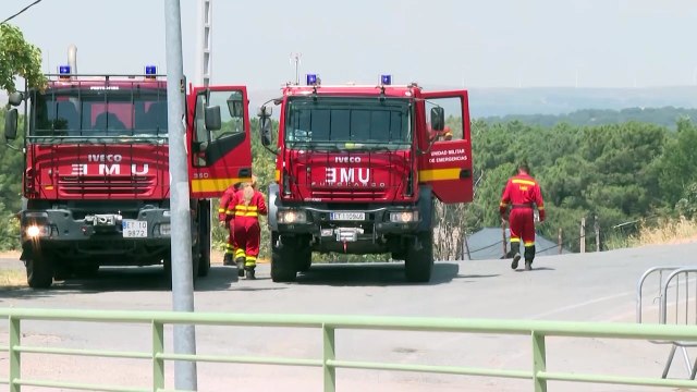 El incendio de Yeres (León) afecta a Las Médulas y obliga a desalojar a unos 1.400 vecinos