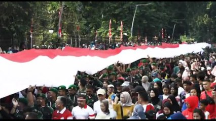 Migliaia di persone celebrano Indipendenza dell'Indonesia a Bogor