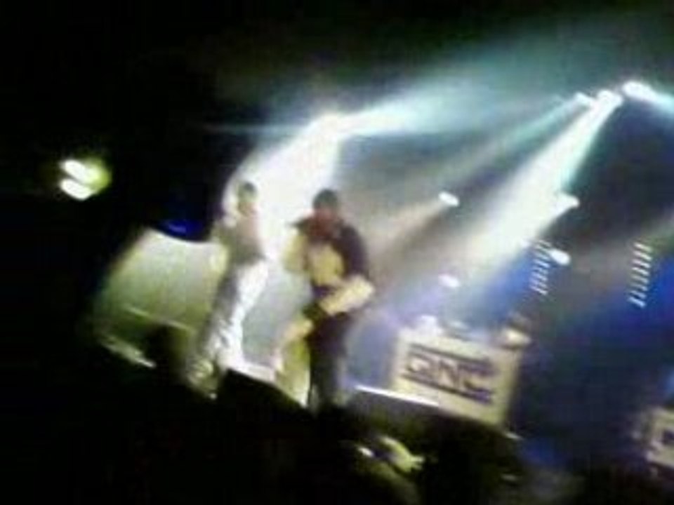Method man et Redman (live marseille)01/04/08pa...