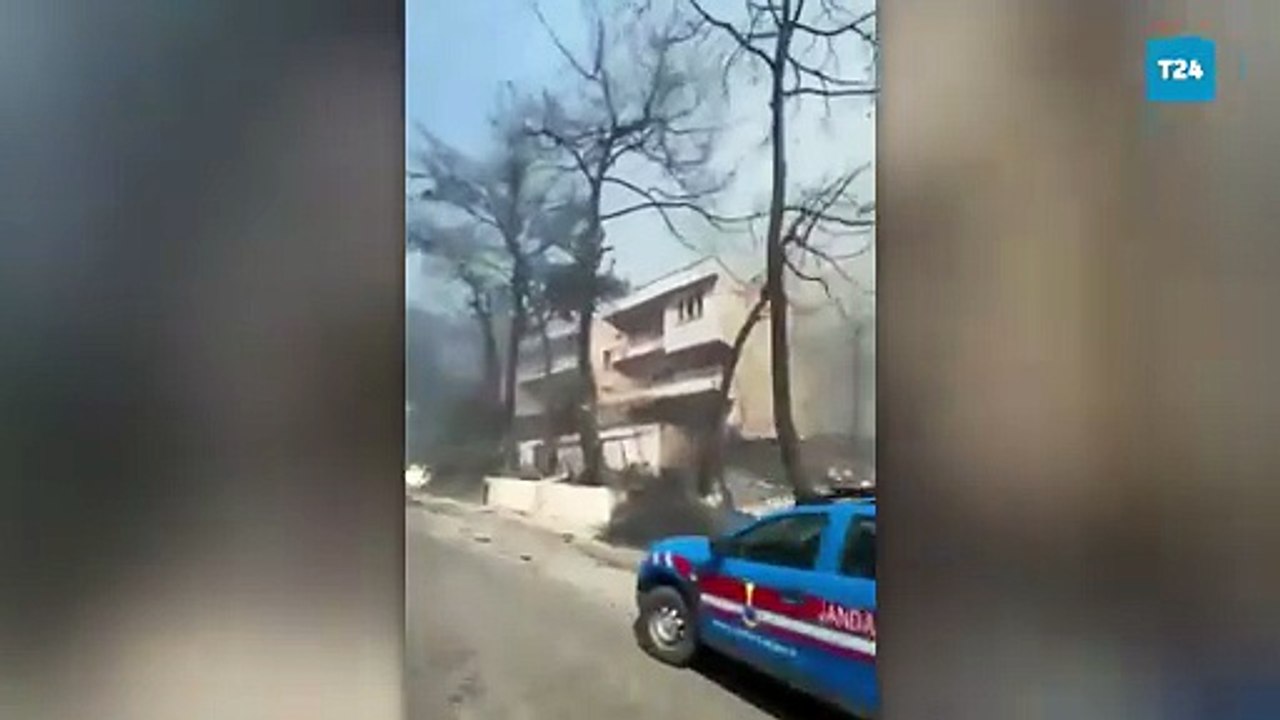 Çanakkale’de çıkan şiddetli orman yangını, Dardanos ve Güzelyalı’ya yayılarak evlere sıçradı