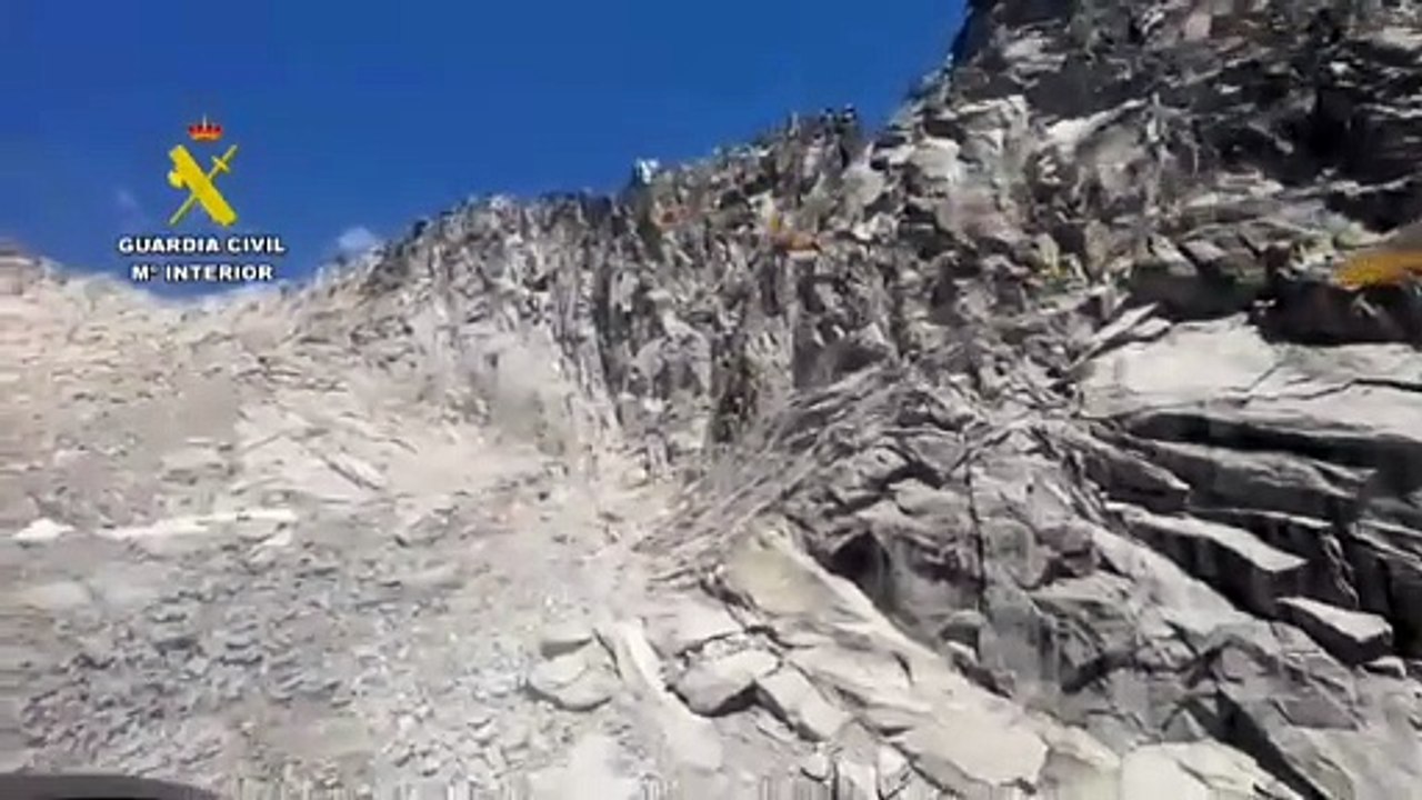 La Guardia Civil rescata al montañero navarro fallecido