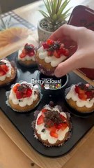Yummiest Strawberry n White Chocolate Muffins#cooking #food #fyp #asmr #recipe #viral