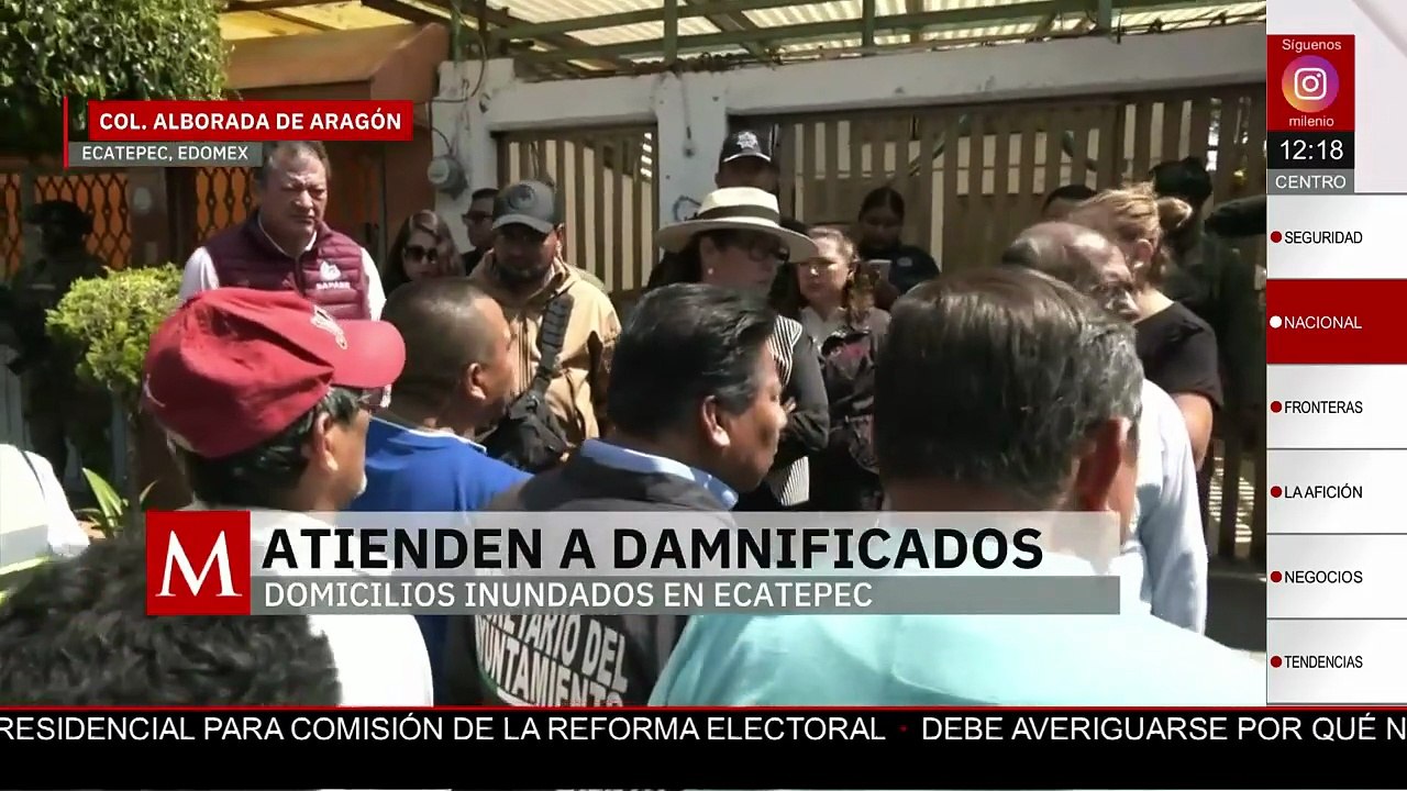 Azucena Cisneros y Marina atienden domicilios inundados en Ecatepec