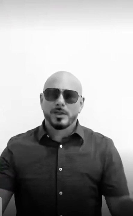 Pitbull se disculpa por no poder presentarse en el show de Shakira en Tijuana