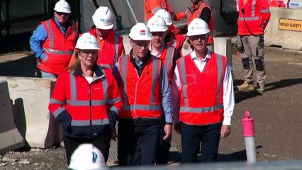 NSW Premier avoids setting date for completion of airport metro