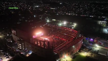 ¡El Caliente ya entona los éxitos de Shakira! 🇨🇴🎶