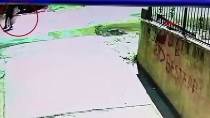 Ankara'da hafriyat kamyonunun çarptığı 2 kişi öldü; kaza kamerada