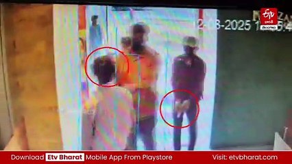 చందానగర్​లో పట్టపగలు చోరీ - నగల దుకాణంలో దుండగుల కాల్పులు