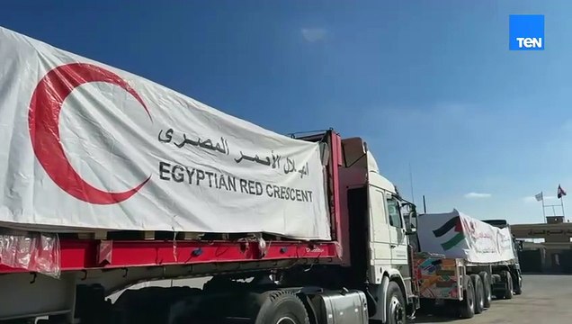 قافلة «زاد العزة» تحمل نحو 3450 طن مساعدات غذائية و طبية إلى غزة في يومها الـ 13