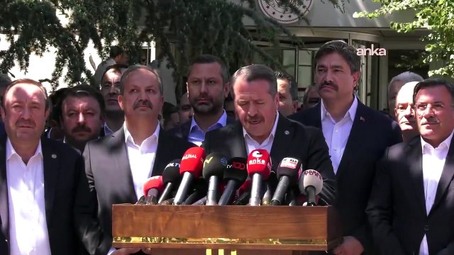 Memur-Sen Genel Başkanı Ali Yalçın, memur ve memur emeklilerine hükümetin verdiği ilk zam teklifine ilişkin konuştu: