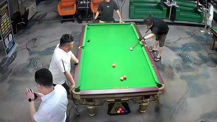 Ce joueur de billard est un gros chanceux